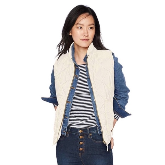 J Crew Quilted Sleeveless Puffer Vest Preppy Academia Winter Neutral Cream XL - Picture 2 of 8